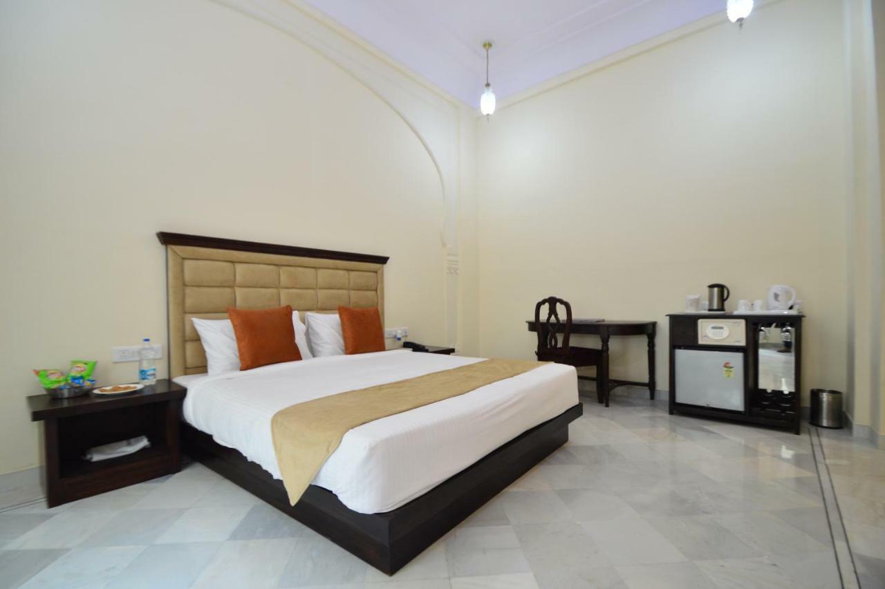 Aaram Baagh Resort & Spa Agra- By Pachar Group Agra  Ngoại thất bức ảnh