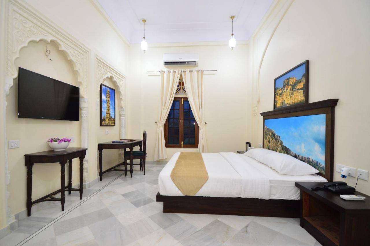 Aaram Baagh Resort & Spa Agra- By Pachar Group Agra  Ngoại thất bức ảnh